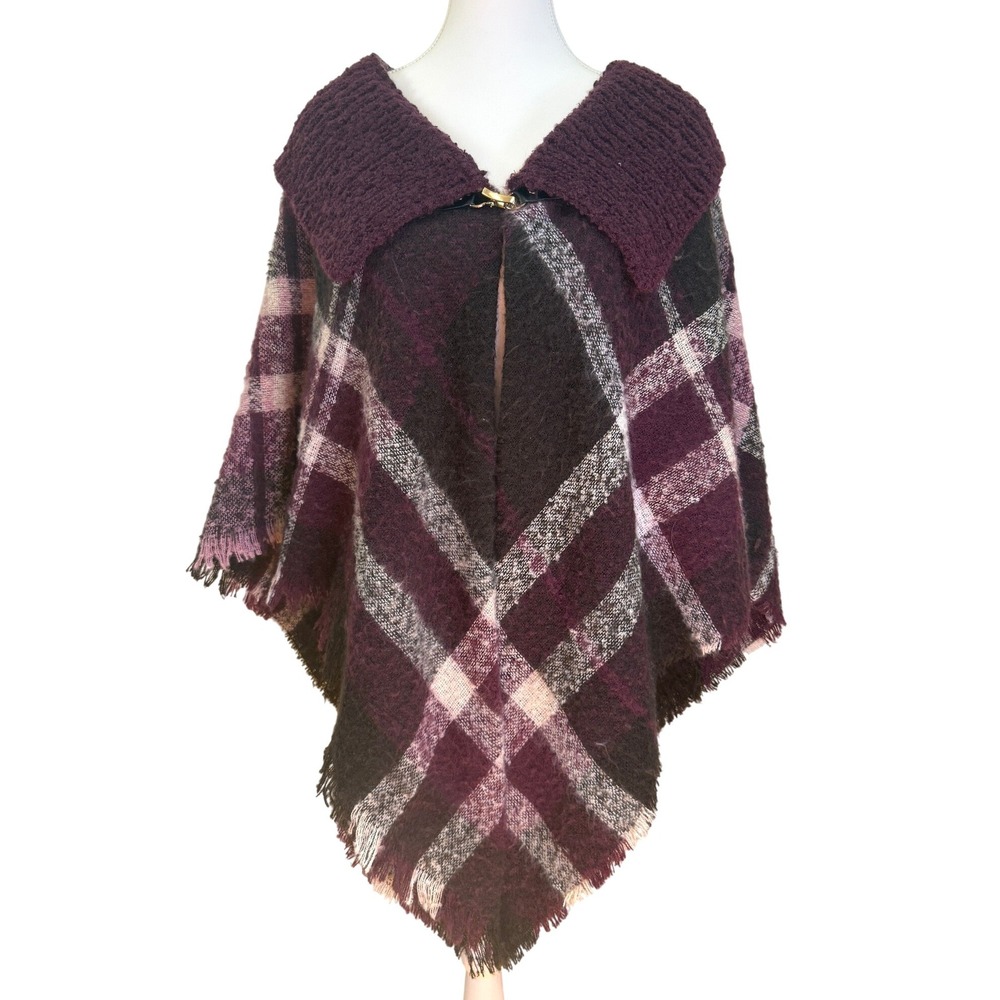 Vince‎ Camuto Plaid Poncho Purple Toggle Knit Collar fall fashion heritage style